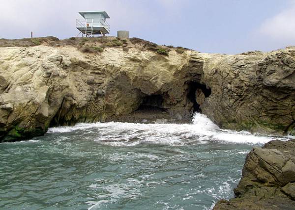 Leo Carrillo State Park and Beach (SP) (12/31/2003)