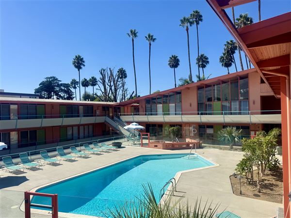 Hollywood Riviera (10/1/2025 - Credits: Jeff Hiner)