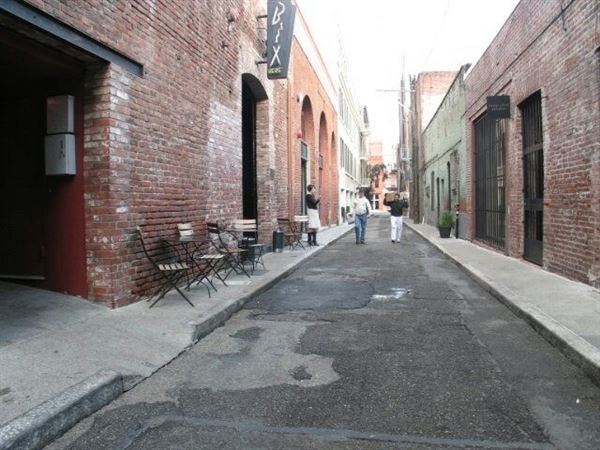 Gold Alley (10/29/2025 - Credits: San Francisco City & County Film Commission)