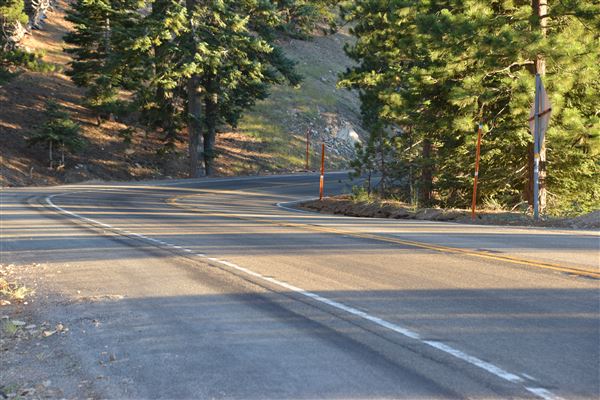 Angeles Crest Highway - SR2 - MM 61.80 - 60.0 Eagle's Roost (Outside TMZ) (7/28/2017 - Credits: Leo Fialho)