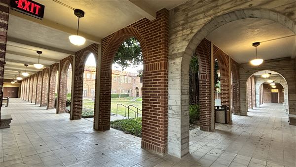 Fresno City College (FCC) - Old Administration Building (12/29/2025 - Credits: Brandy Davis)