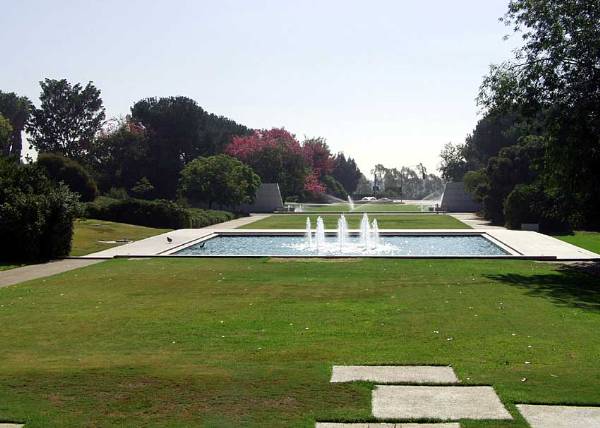Los Angeles County Arboretum (12/31/2003)