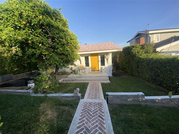 Chic Laguna Cottage (3/15/2026 - Credits: Susan Willig)