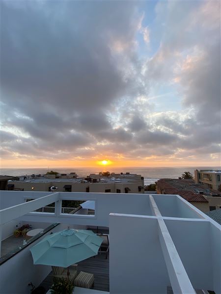 Condo Overlooking Ocean (Credits: Diane and David Wintz)