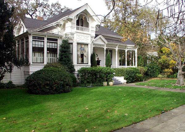 McDonald Avenue Neighborhood (12/31/2003)