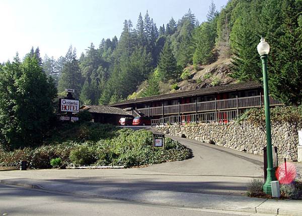 Occidental (12/31/2003)