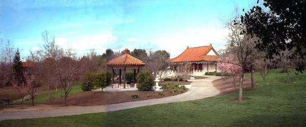 Overfelt Gardens Park (12/31/2003)
