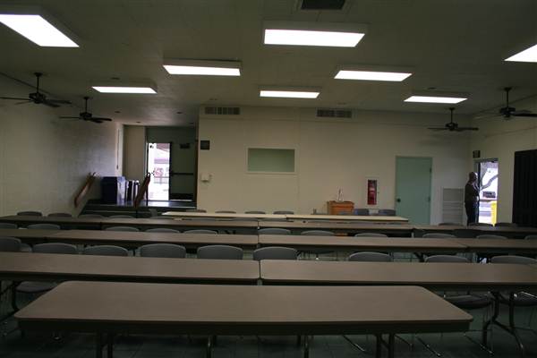 Griffith Park Conference Room (3/12/2009 - Credits: Lindsay Mizrahi)