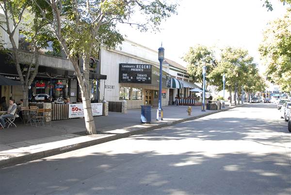 Westwood Village - Broxton Ave. (South) (11/30/2010 - Credits: Errol Reichow)