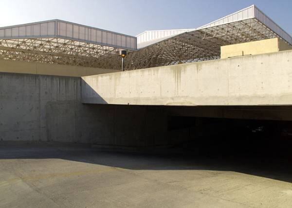 Van Nuys State Building - Department of General Services (DGS) (12/31/2003)