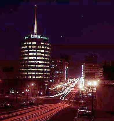 Capitol Records Building & Recording Studio (12/31/2003)