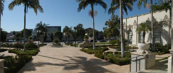 Beverly Hills City Hall (2/3/2009)