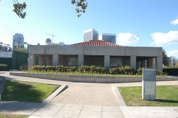 Roxbury Park & Community Center (2/3/2009)