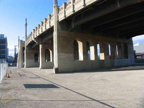 Fourth Street Bridge - 4th Street & Santa Fe Ave (4/3/2009)