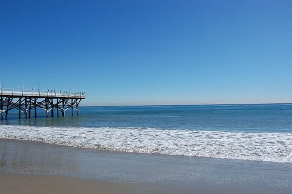 Paradise Cove Beach, Pier, & Cafe - Private (10/29/2013 - Credits: David Golden)