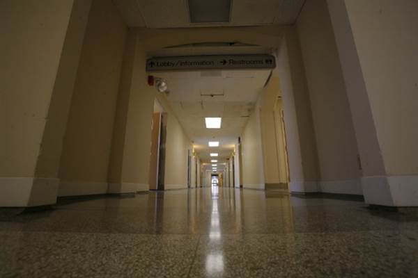 St. Lukes Hospital (1/6/2014 - Credits: David Golden)