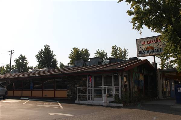 Motels / Hotels in City of Redding (10/31/2015 - Credits: Jill Naumann)