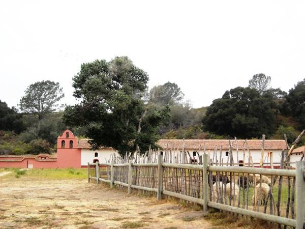 La Purisima Mission State Historic Park (SHP) (9/17/2008 - Credits: By Elisa.rolle (Own work) [CC BY-SA 3.0 (http://creativecommons.org/licenses/by-sa/3.0)], via Wikimedia Commons)