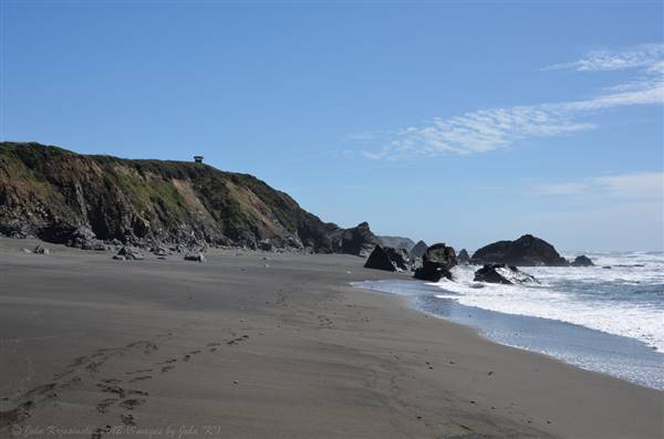 Westport-Union Landing State Beach (SB) (4/15/2012 - Credits: "On the beach at Howard Creek Ranch" Image by John Krzensinski (CC BY-NC-ND 2.0) [https://creativecommons.org/licenses/by-nc-nd/2.0/legalcode] https://www.flickr.com/photos/johnkay/)