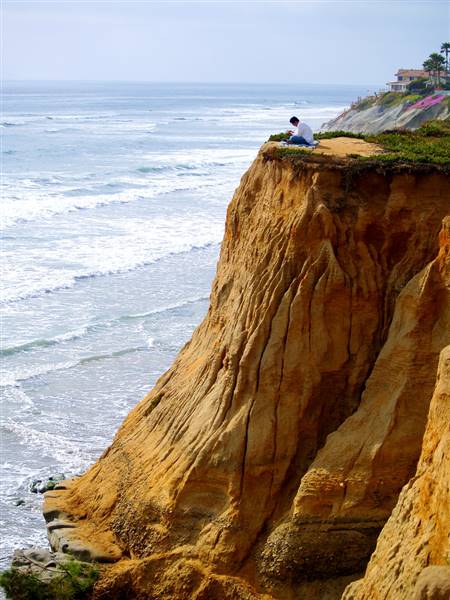 South Carlsbad State Beach (SB) (5/14/2009 - Credits: "Solitude" by Bryce Bradford (CC BY-NC-ND 2.0)[https://creativecommons.org/licenses/by-nc-nd/2.0/legalcode]https://www.flickr.com/photos/brb_photography/)