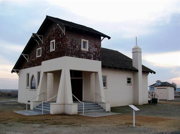 Colonel Allensworth State Park (SP) (12/22/2007 - Credits: "allensworth33" by Matthew Lee High (CC BY-NC 2.0)[https://creativecommons.org/licenses/by-nc/2.0/legalcode]https://www.flickr.com/photos/matthigh/)