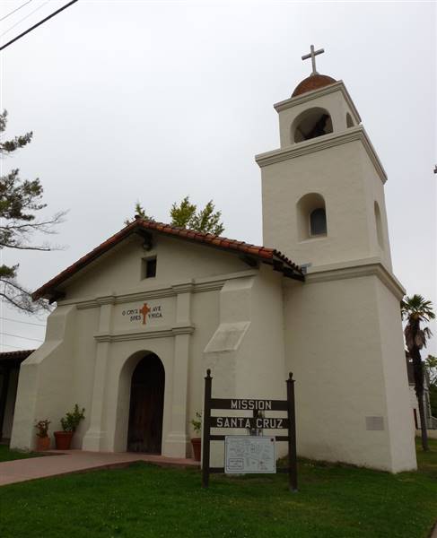 Santa Cruz Mission Adobe State Historic Park (SHP) (9/4/2010 - Credits: "Mission Complex Santa Cruz - 2" by Rachel Titiriga (CC BY 2.0)[https://creativecommons.org/licenses/by-nc/2.0/legalcode]https://www.flickr.com/photos/pocait/)