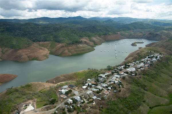 Lake McClure & Barrett Cove Recreation Area (3/2/2015 - Credits: Photo courtesy of California Department of Water Resources)