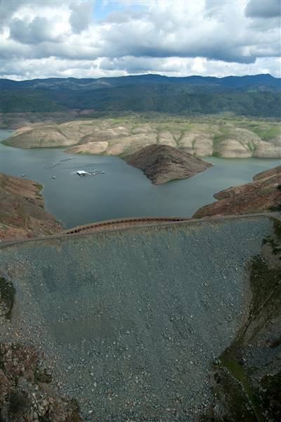 Lake McClure & Barrett Cove Recreation Area (3/2/2015 - Credits: Photo courtesy of California Department of Water Resources)