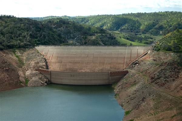 Lake McClure & Barrett Cove Recreation Area (3/2/2015 - Credits: Photo courtesy of California Department of Water Resources)