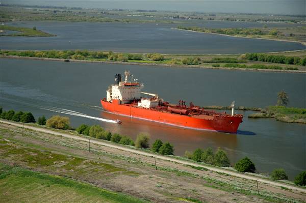 Sacramento-San Joaquin Delta (10/5/2016 - Credits: Photo courtesy of California Department of Water Resources)