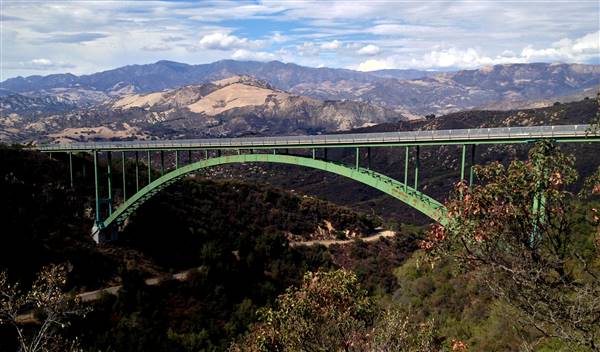 Cold Spring Canyon Arch Bridge (9/1/2013 - Credits: "Cold Spring Arch Bridge, Santa Ynez Mountains" by Joe Wolf (CC BY-ND 2.0)[https://creativecommons.org/licenses/by-nd/2.0/legalcode] https://www.flickr.com/photos/joebehr/)