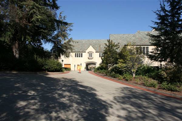 Greystone Mansion & Park (10/17/2016 - Credits: Photos courtesy of Kris Bunting)