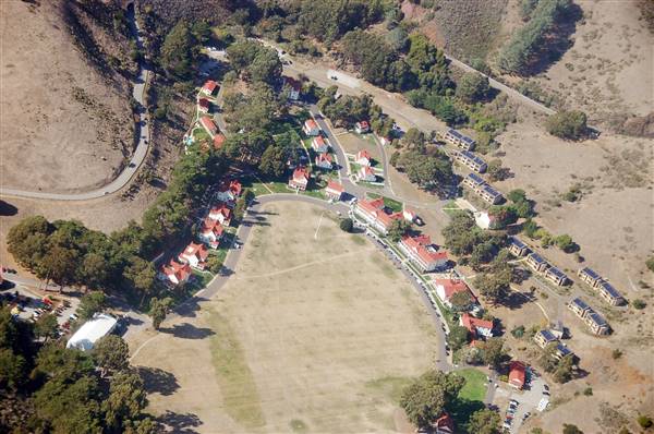 Fort Baker (10/27/2009 - Credits: "Fort Baker/Cavallo Point" by Todd Lappin (CC BY-NC 2.0)[https://creativecommons.org/licenses/by-nc/2.0/legalcode] https://www.flickr.com/photos/telstar/)