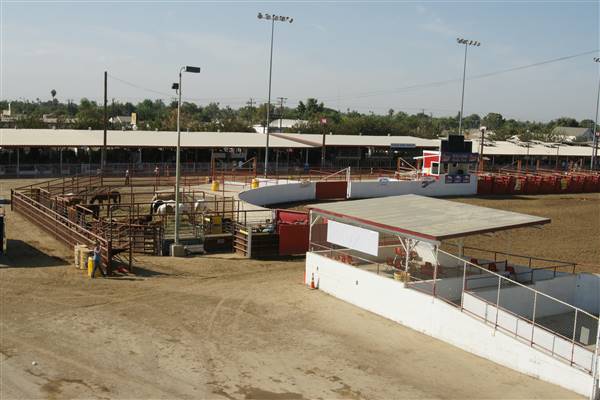 Kern County Fair - 15th DAA (11/8/2016 - Credits: Coors Grandstand Arena - Photo courtesy of Kern County Fair)