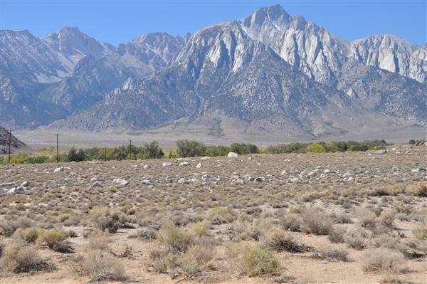 Alabama Hills - Bureau of Land Management / BLM - Bishop Field Office (11/15/2016 - Credits: Photo courtesy of Robin Citrin)