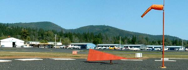 Columbia Airport (12/31/2003)