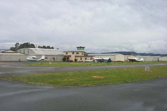 Sonoma Valley / Schellville Airport (7/25/2018)