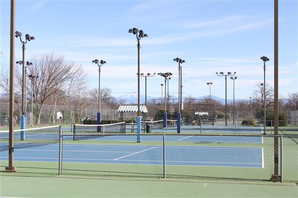 Sun Oaks Tennis & Fitness (7/1/2018 - Credits: Film Shasta)