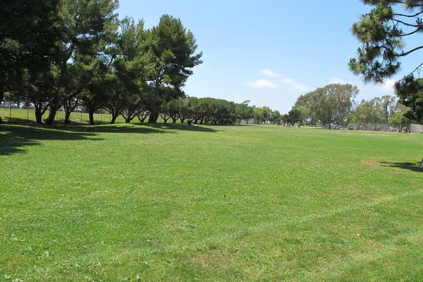 Alondra Community Regional Park (6/1/2019 - Credits: LocoScout)