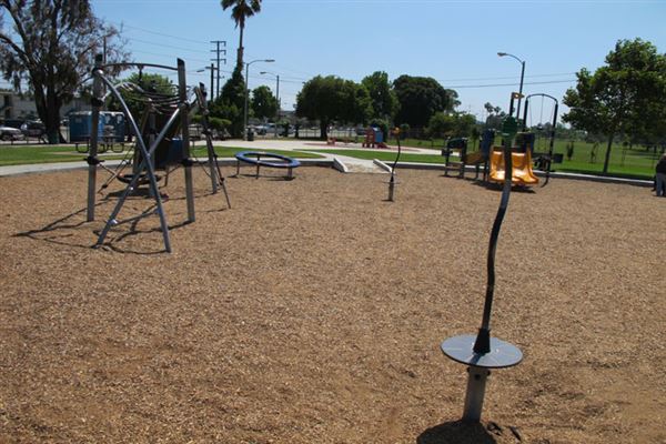 Alondra Community Regional Park (6/1/2019 - Credits: LocoScout)
