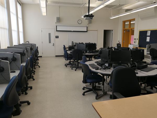Los Angeles City College - LACC (12/10/2019 - Credits: LocoScout)