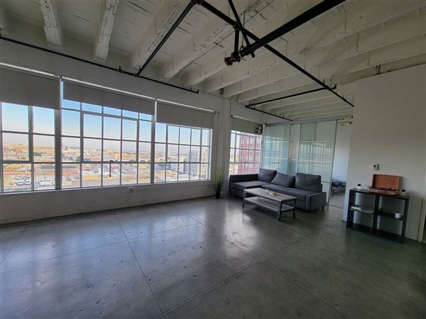 Open Loft Space with Broad Windows (6/10/2022 - Credits: c&I studios)