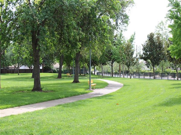 Shanghai Bend Garden Park (4/11/2022 - Credits: Yuba Sutter Film Commission)
