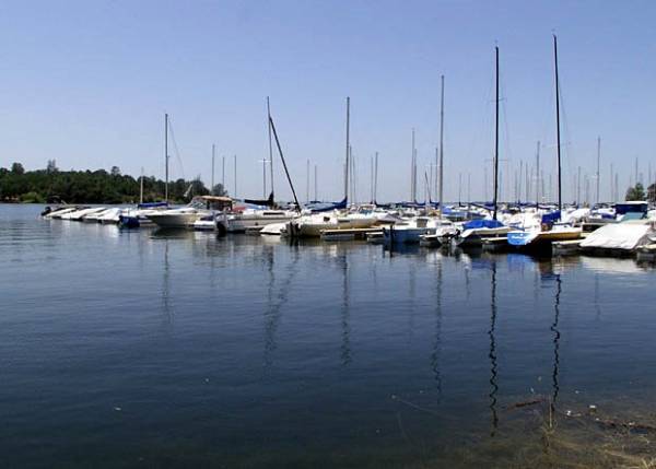 Folsom Lake State Recreation Area (SRA) (12/31/2003)