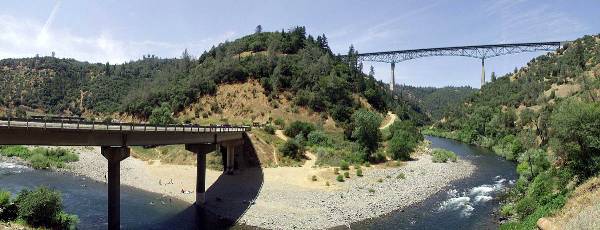 Foresthill Bridge aka Auburn-Foresthill Bridge or Auburn Bridge (12/31/2003)