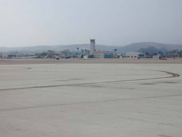 Santa Barbara Municipal Airport (12/31/2003)