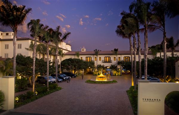 Terranea Resort and Terranea Beach Sea Caves (8/4/2009 - Credits: Terranea Resort)