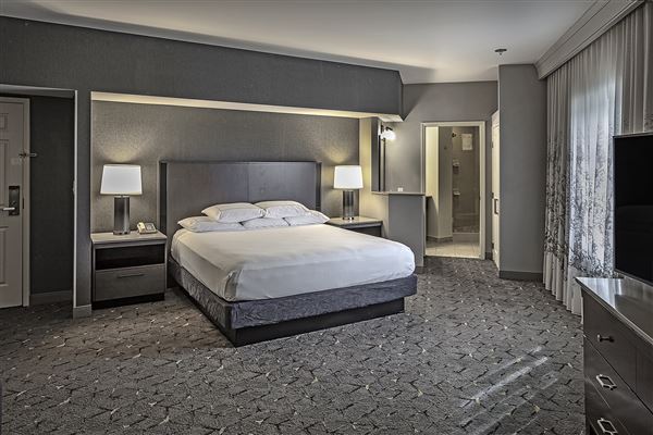 DoubleTree by Hilton Hotel Downtown Modesto (1/26/2021 - Credits: Director of Sales & Marketing)