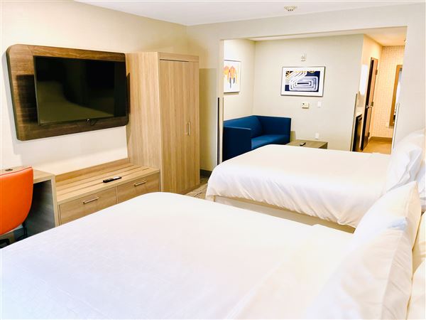 Holiday Inn Express & Suites Frazier Park (3/28/2023 - Credits: Holiday Inn Express)