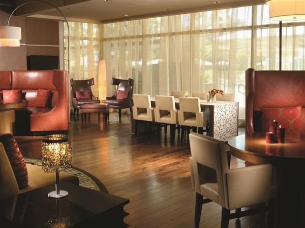 Warner Center Marriott - Great Room (8/21/2012 - Credits: Warner Center Marriott)